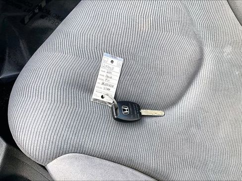 Used 2011 Honda Fit image 9