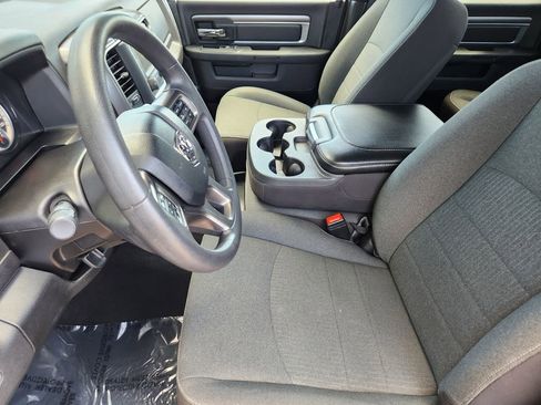 Used 2024 RAM 1500 Classic Warlock AWD/4WD image 4