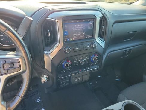 Used 2020 Chevrolet Silverado 1500 LT w/ Texas Edition AWD/4WD image 23