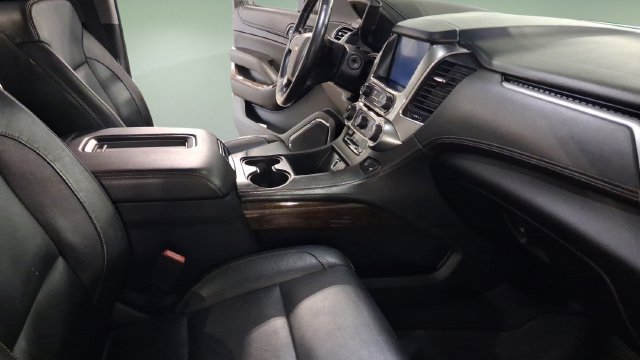 Used 2019 Chevrolet Tahoe LT AWD/4WD image 14