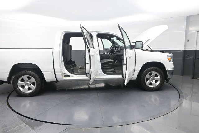 Used 2022 RAM 1500 Big Horn AWD/4WD image 46