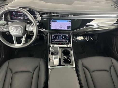Used 2025 Audi Q7 3.0T Premium Plus w/ Premium Plus Package image 12