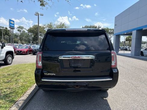 Used 2018 GMC Yukon Denali w/ Open Road Package AWD/4WD image 7