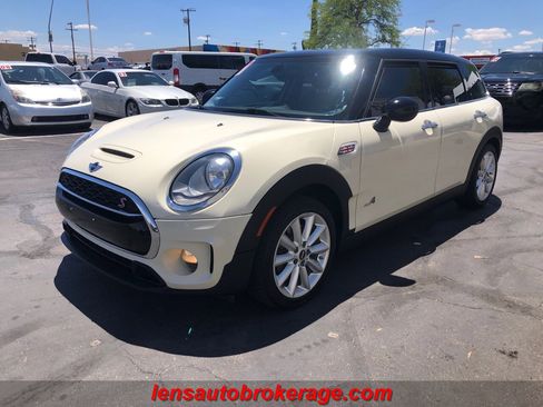 Used 2017 MINI Cooper Clubman S image 4