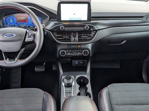 Certified 2022 Ford Escape SEL w/ SEL Stealth AWD Package image 23