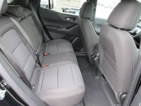 New 2026 Chevrolet Equinox LT w/ Safety and Technology Package FWD image 16
