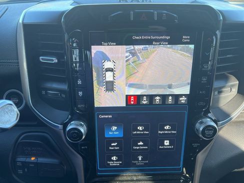 Used 2022 RAM 2500 Laramie image 10