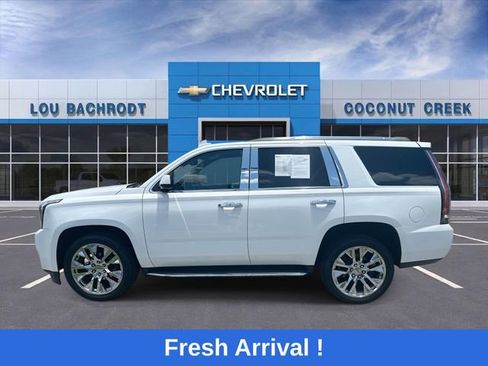 Used 2017 GMC Yukon SLT RWD image 5