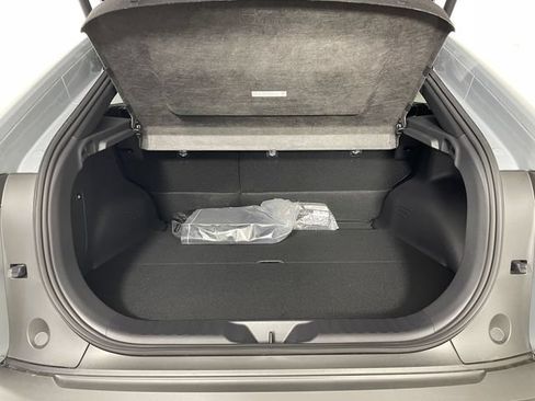 New 2026 Toyota C-HR AWD/4WD image 10