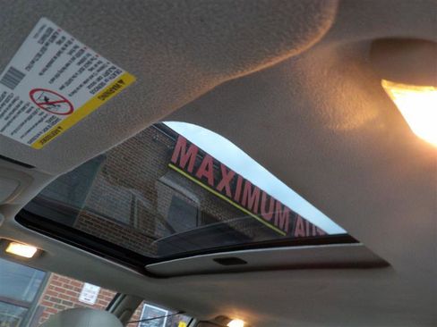 Used 2002 Cadillac Eldorado ESC w/ Preffered Equipment Group image 9