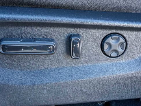 Certified 2026 Honda Odyssey Touring image 21