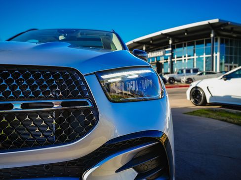 New 2026 Mercedes-Benz GLE 350 4MATIC image 5