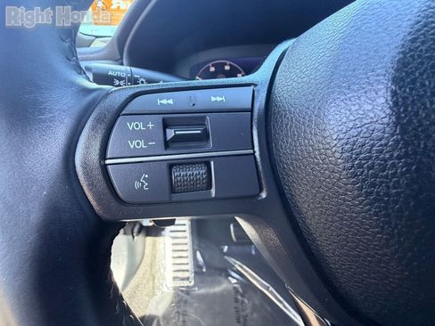 Used 2025 Honda Accord Sport image 21