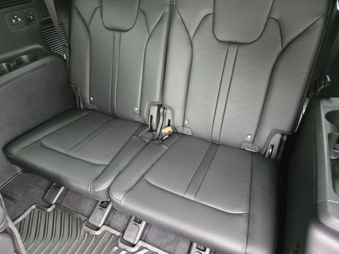 New 2026 Kia Sorento EX w/ EX Premium Package FWD image 23