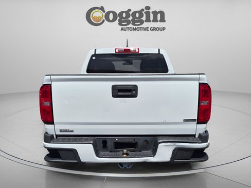 Used 2020 Chevrolet Colorado W/T w/ WT Convenience Package RWD image 4