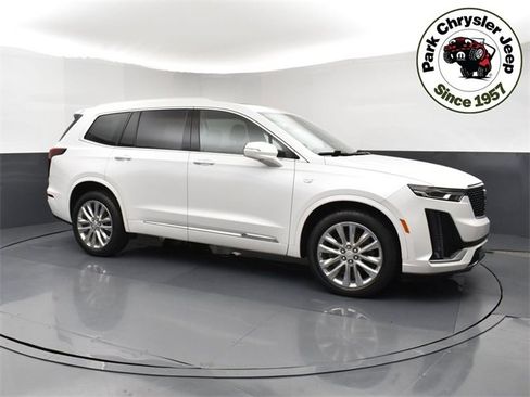 Used 2023 Cadillac XT6 Premium Luxury w/ LPO, Floor Liner Package image 1