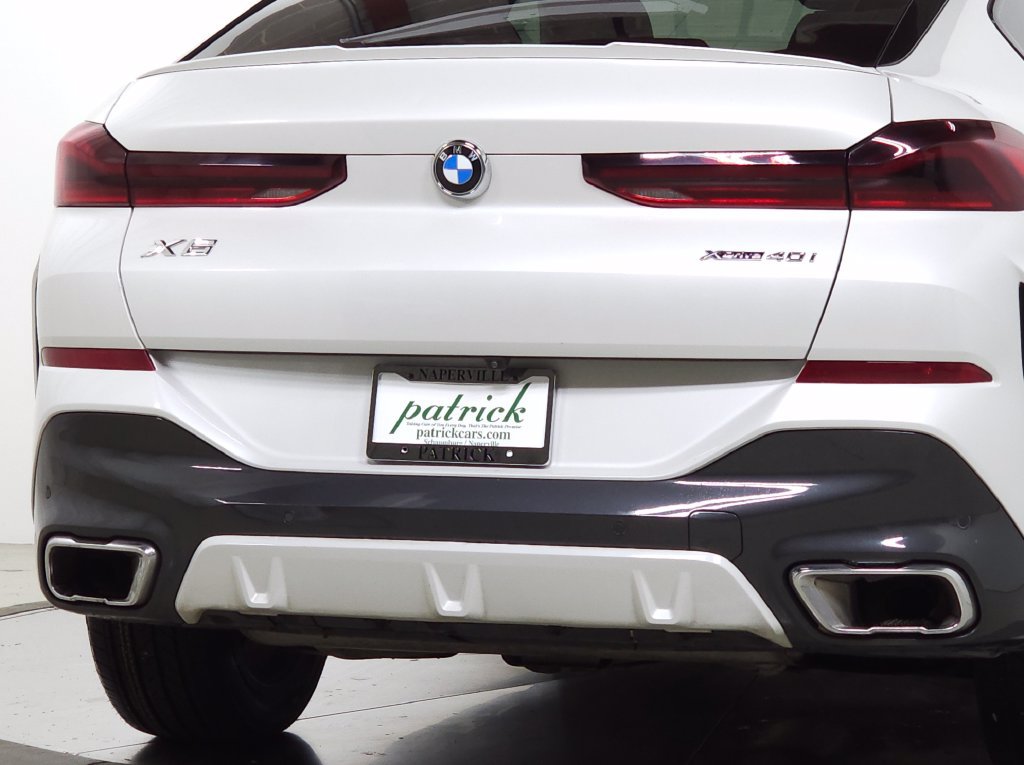 Used 2024 BMW X6 xDrive40i w/ Parking Assistance Package AWD/4WD image 7