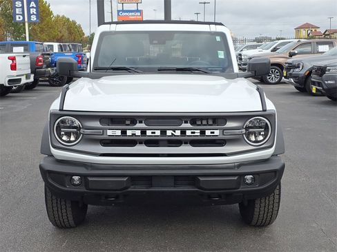 Used 2024 Ford Bronco Big Bend image 2