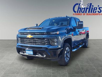 Used 2025 Chevrolet Silverado 2500 Custom w/ Custom Value Package