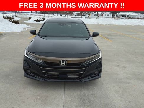 Used 2022 Honda Accord Sport image 3