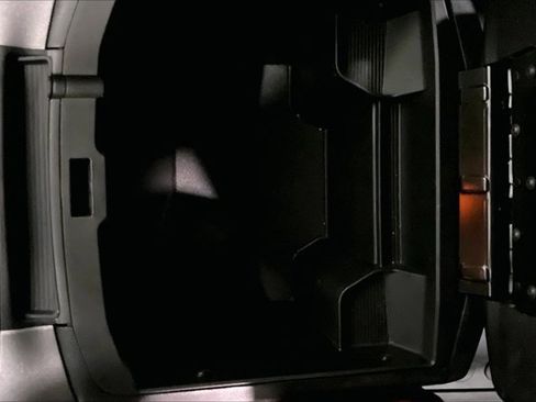 Used 2017 RAM 1500 Rebel w/ Luxury Group image 41