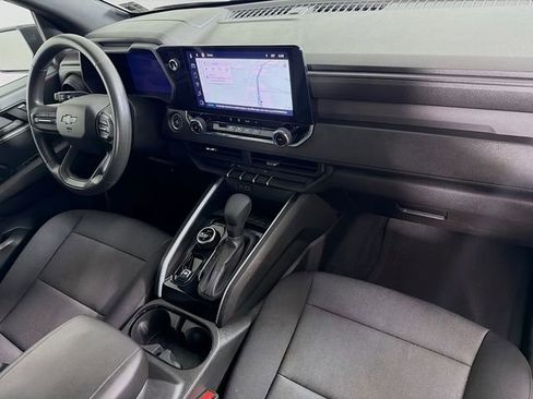 Used 2023 Chevrolet Colorado Trail Boss AWD/4WD image 34