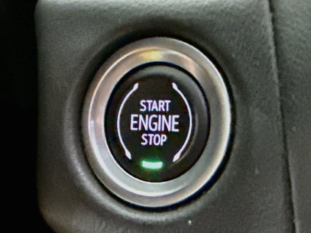 Used 2023 Chevrolet Suburban LT RWD image 20