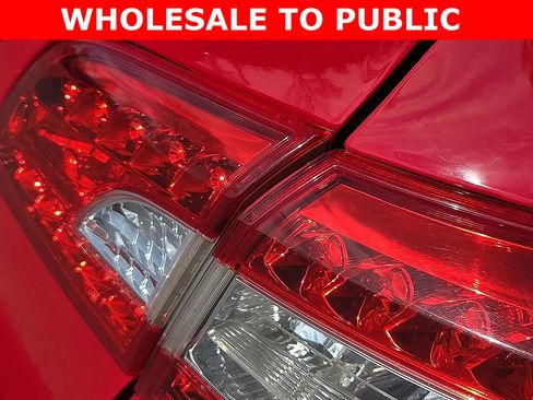 Used 2015 Nissan Sentra SR w/ Navigation Package image 8