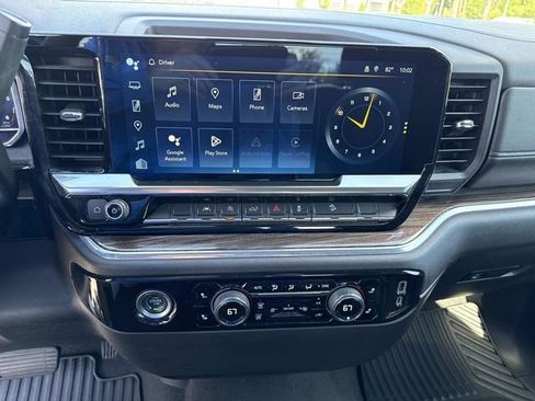 Used 2024 Chevrolet Silverado 1500 LT w/ Z71 Off-Road Package AWD/4WD image 22