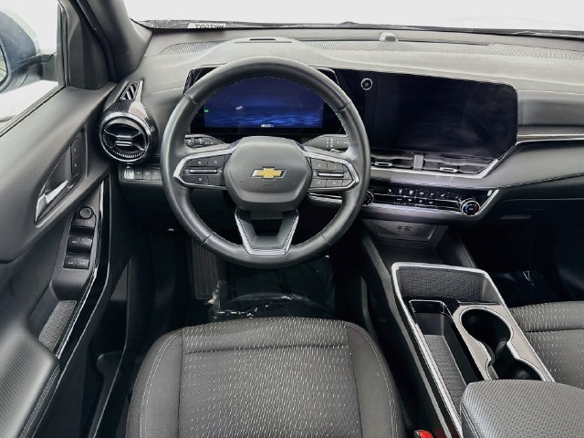 Used 2025 Chevrolet Equinox LT AWD/4WD image 22