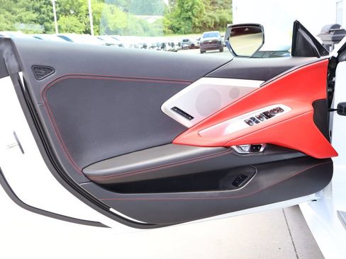 Used 2024 Chevrolet Corvette Stingray Preferred Conv w/ Z51 Performance Package RWD image 10