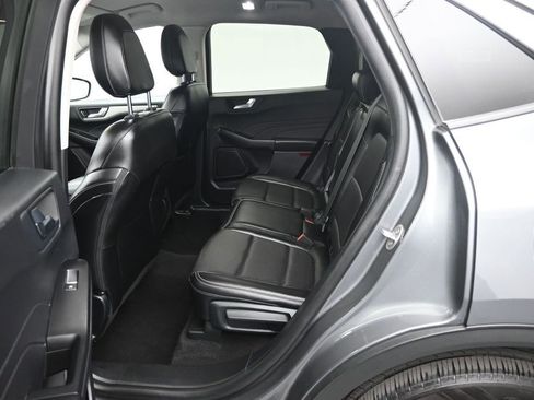 Certified 2022 Ford Escape SEL AWD/4WD image 19