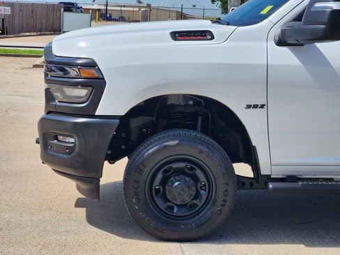 Used 2025 RAM 2500 Tradesman AWD/4WD image 10
