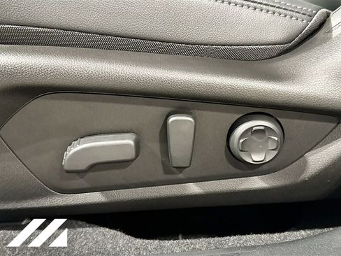 New 2026 Subaru Outback Touring XT AWD/4WD image 22