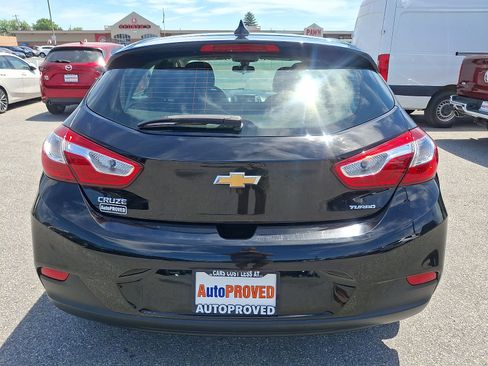 Used 2019 Chevrolet Cruze LS w/ LS Convenience Package FWD image 5