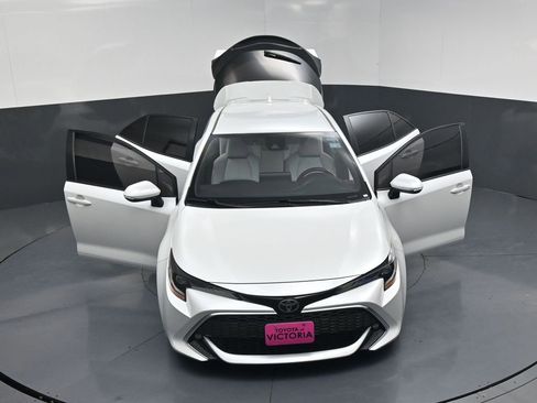 Used 2021 Toyota Corolla XSE FWD image 23
