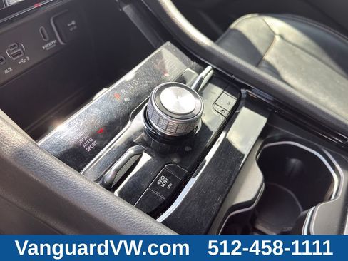 Used 2023 Jeep Grand Cherokee Overland AWD/4WD image 17