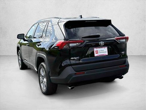 Certified 2025 Toyota RAV4 XLE FWD image 7