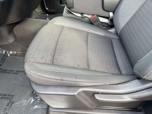 Used 2024 Chevrolet Silverado 2500 LT image 27