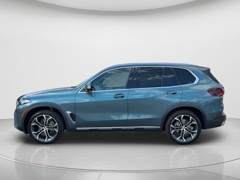 Certified 2026 BMW X5 xDrive40i w/ Climate Comfort Package AWD/4WD image 2