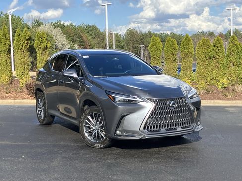 Used 2024 Lexus NX 350 AWD w/ Vision Package image 2