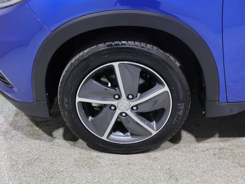 Used 2021 Honda HR-V EX image 8