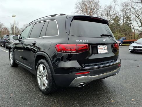 Used 2021 Mercedes-Benz GLB 250 4MATIC image 19