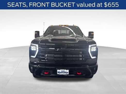 Used 2025 Chevrolet Silverado 2500 LT w/ Trail Boss Package AWD/4WD image 12