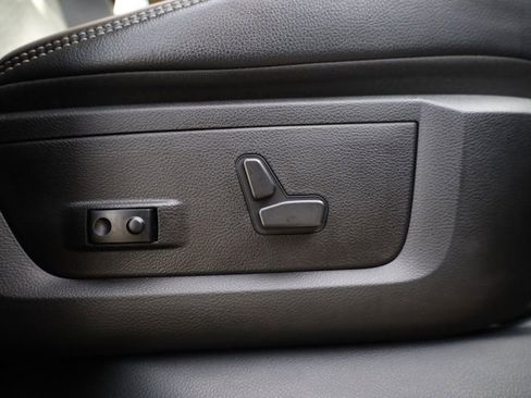 Used 2022 RAM 2500 Laramie image 36