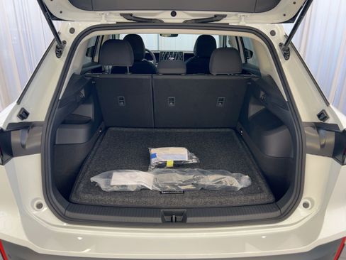 New 2026 Volkswagen Tiguan S image 32