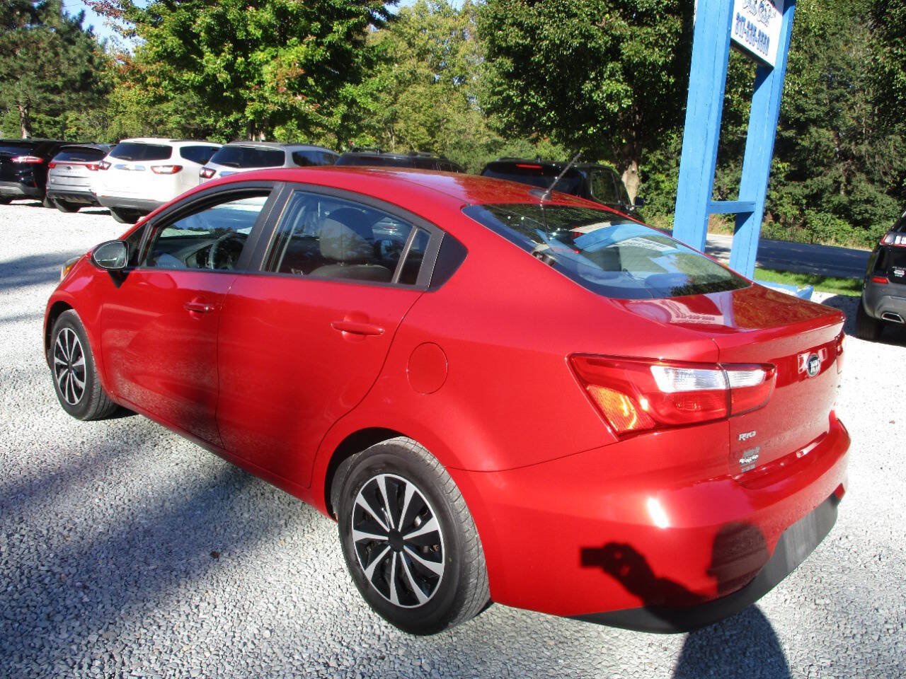 Used 2017 Kia Rio LX w/ Power Package FWD image 3