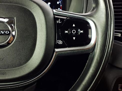 Used 2016 Volvo XC90 T6 Momentum w/ Momentum Plus Package AWD/4WD image 22