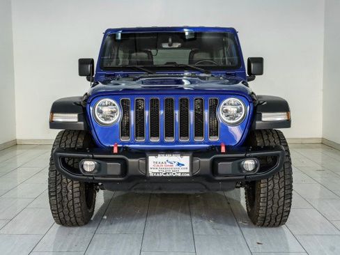Used 2019 Jeep Wrangler Unlimited Rubicon w/ Uconnect 4C Nav & Sound Group image 3