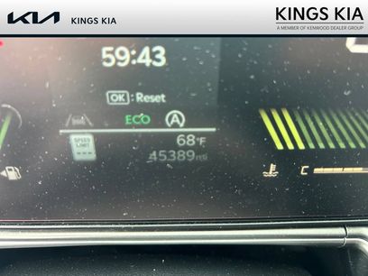 Used 2024 Kia Sorento S w/ Panoramic Sunroof Package